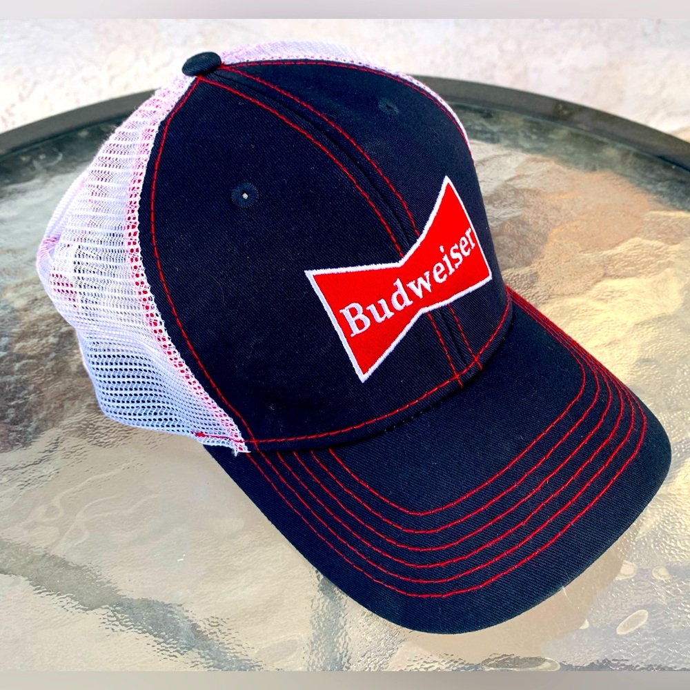 H3 HEADWEAR BUDWEISER TRUCKER CAP WITH ADJUSTABLE STRAP - Picture 1 of 6
